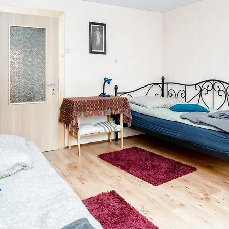 Dom W Ogrodzie شقة Żywiec